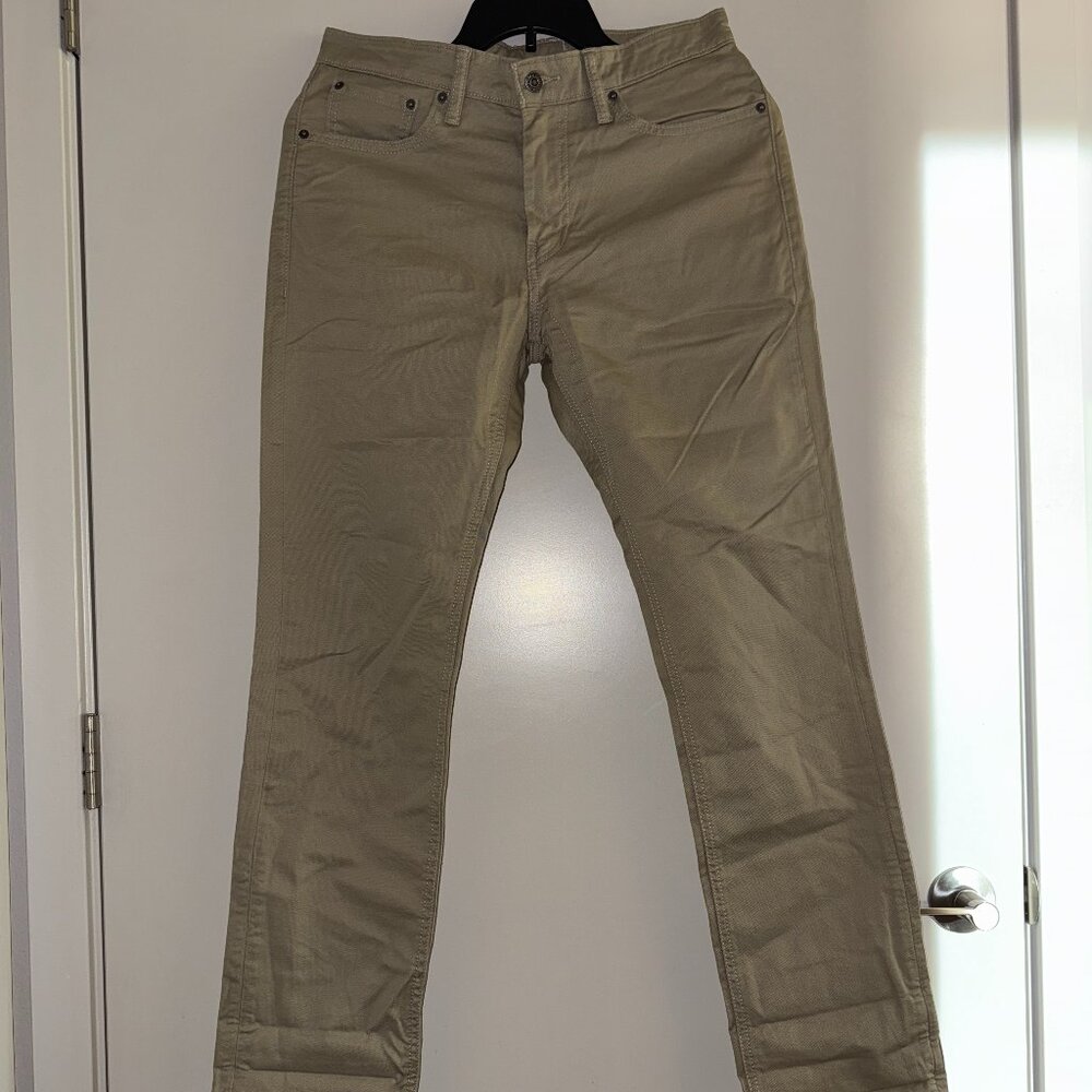 Levi’s 511 32x32 Khaki Chino